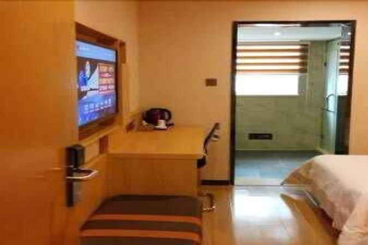 7Days Premium Chongqin Jiangbei International Airport Hub Station Hotell Chongqing Eksteriør bilde
